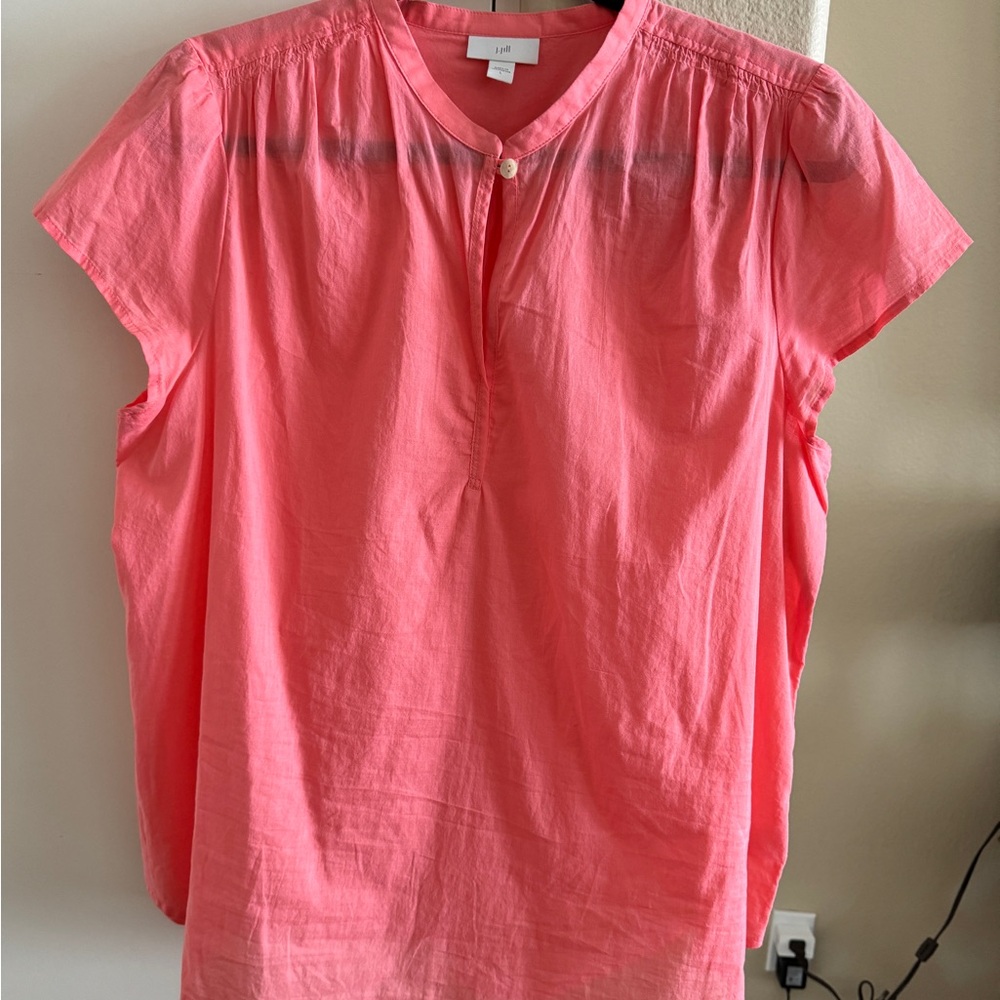 J Jill peach color cap sleeve summer top size L